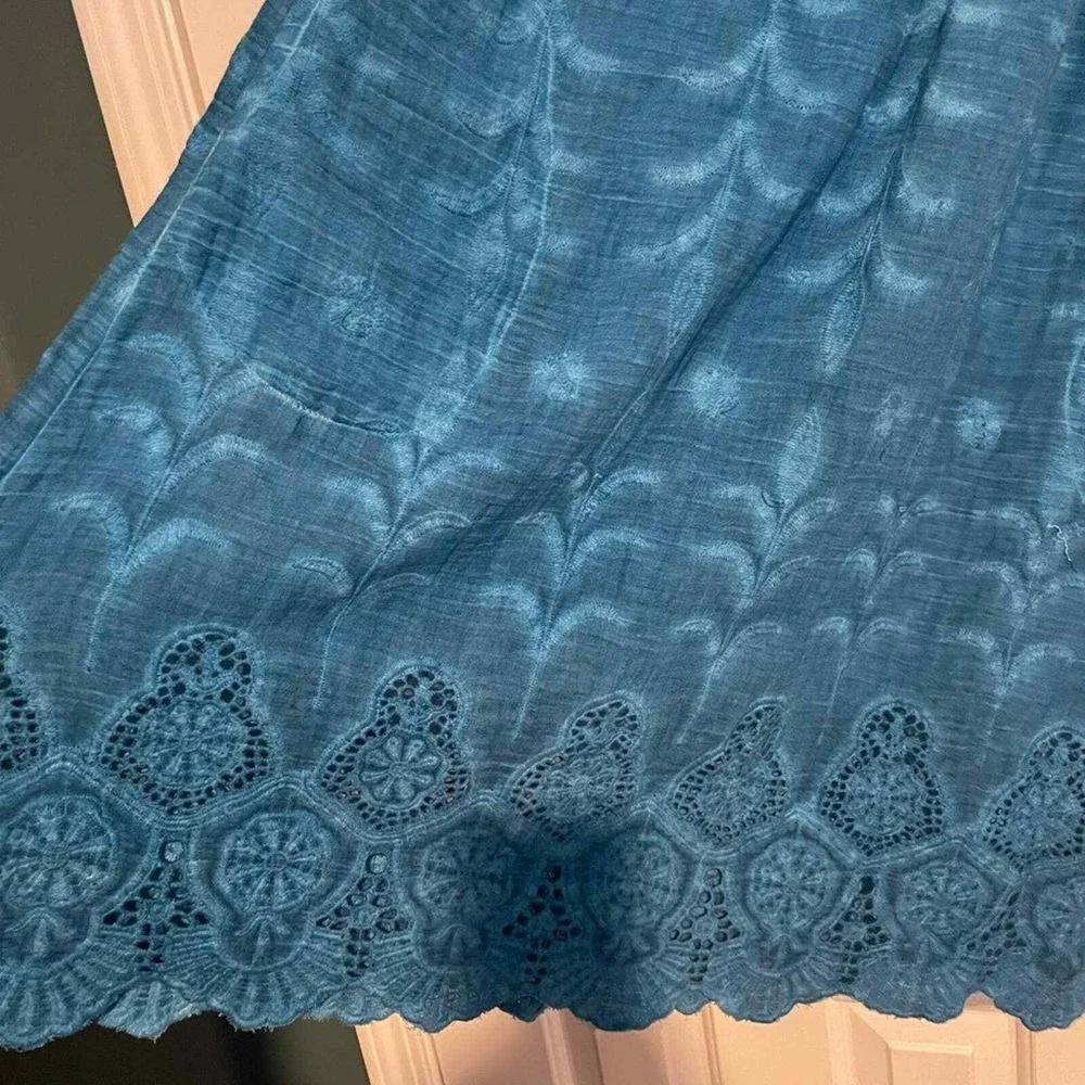 Turquoise‎ Off-Shoulder Eyelet Lace Summer Dress with Ruffle Detail Midi Length - Picture 3 of 7